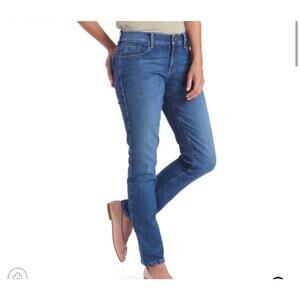 Mott & Bow women’s slim straight boyfriend jeans Size 28 med wash